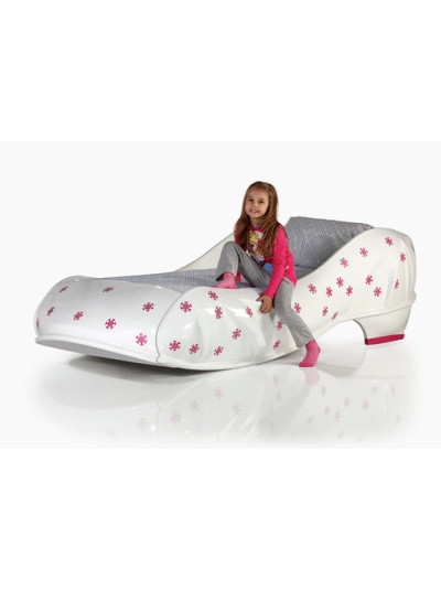 Ліжко-туфелька для дівчинки